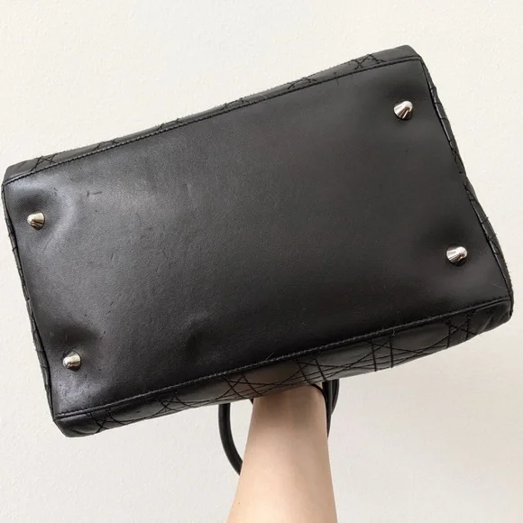 Christian Dior Lambskin Cannage Lady Dior - Picture 4 of 15